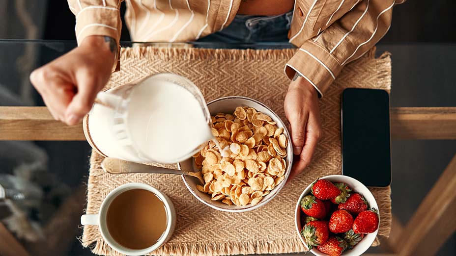woman preparing breakfast